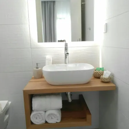 Apartment 3 Wishes