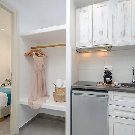 3 Wishes * Naxos City